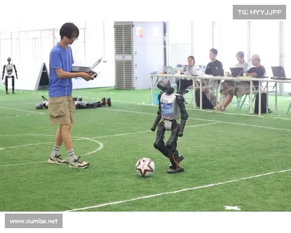 揭秘阿什利科尔的踢球位置与场上角色全面解析